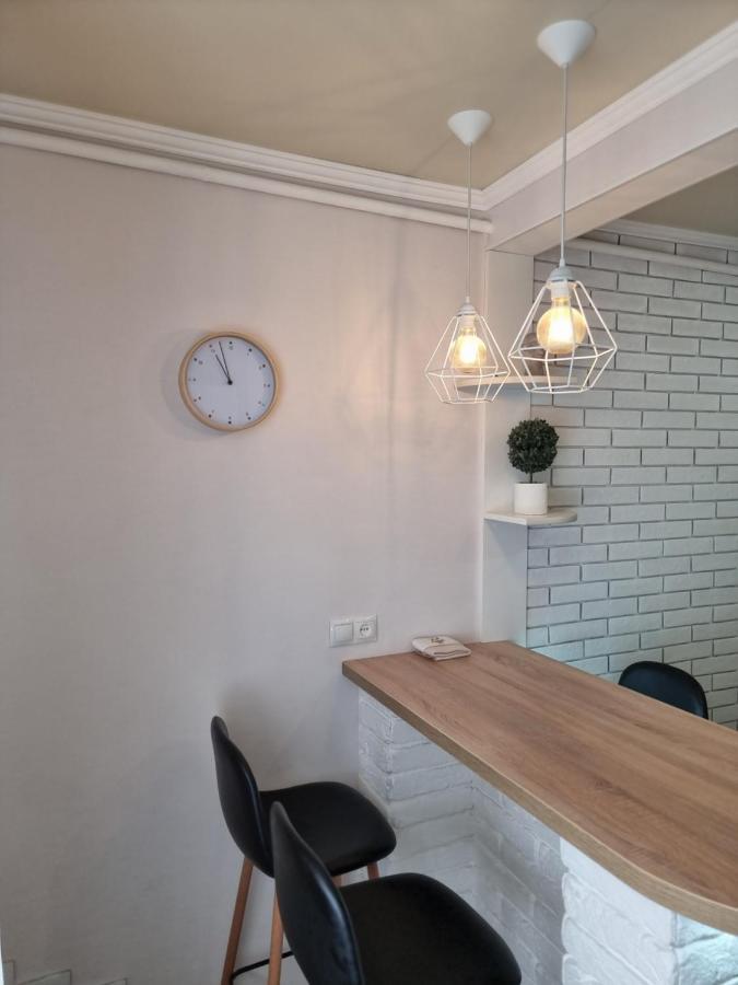 Danyla Galytskogo Apartment Центр Міста, Старе Місто 5Хв Kamyanets-Podilski Dış mekan fotoğraf